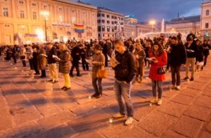 sentinelle-in-piedi