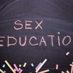 23183_n_sex-education-foto